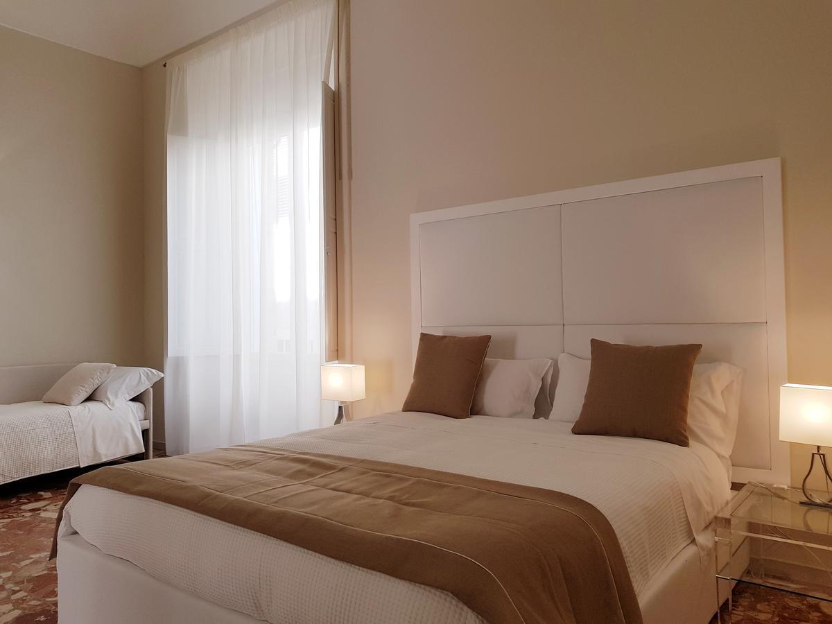 B&B Via Cavour 32 Syracuse Extérieur photo